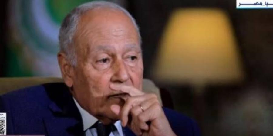 الفجر سبورت .. أحمد
      أبو
      الغيط
      يكشف
      تعليق
      مبارك
      على
      رغبة
      أمريكا
      في
      تغيير
      الحكم
      بمصر