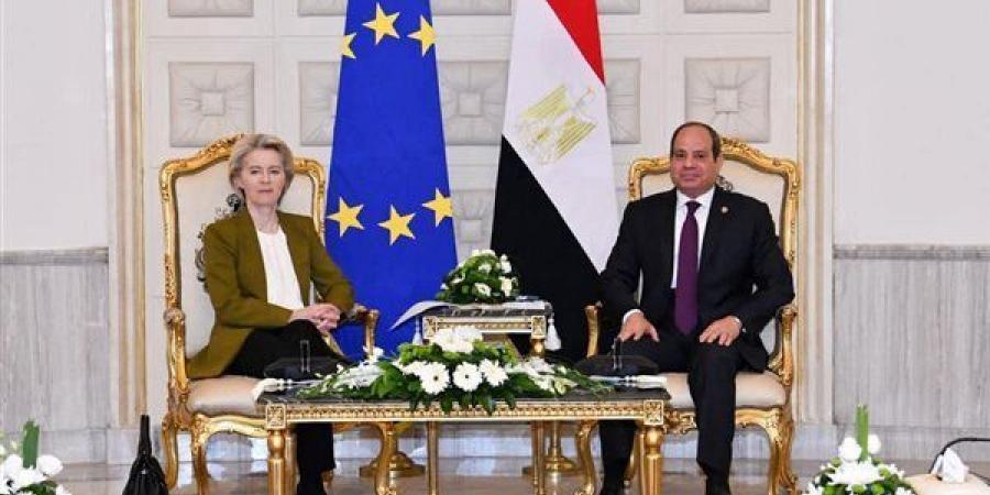 الفجر سبورت .. رئيسة
      المفوضية
      الأوروبية:
      فتحنا
      فصلا
      جديدا
      في
      الشراكة..
      واستقرار
      مصر
      مهم
      للمنطقة