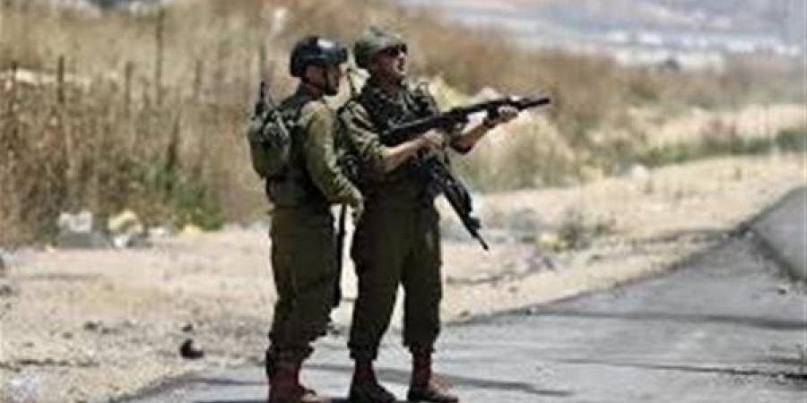 الفجر سبورت .. جيش
      الإحتلال
      الإسرائيلي
      ينسحب
      من
      مخيم
      نور
      شمس
      في
      طولكرم